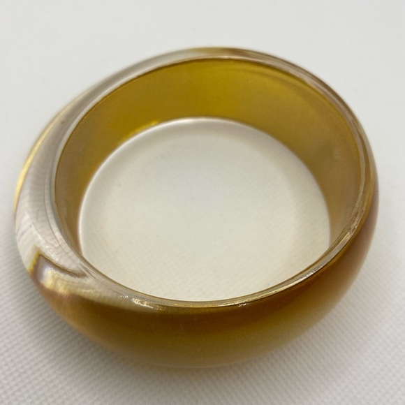 Vintage Lucite Asymmetrical Chunky Bangle Transparent Gold Clear Large Bracelet - Picture 7 of 16